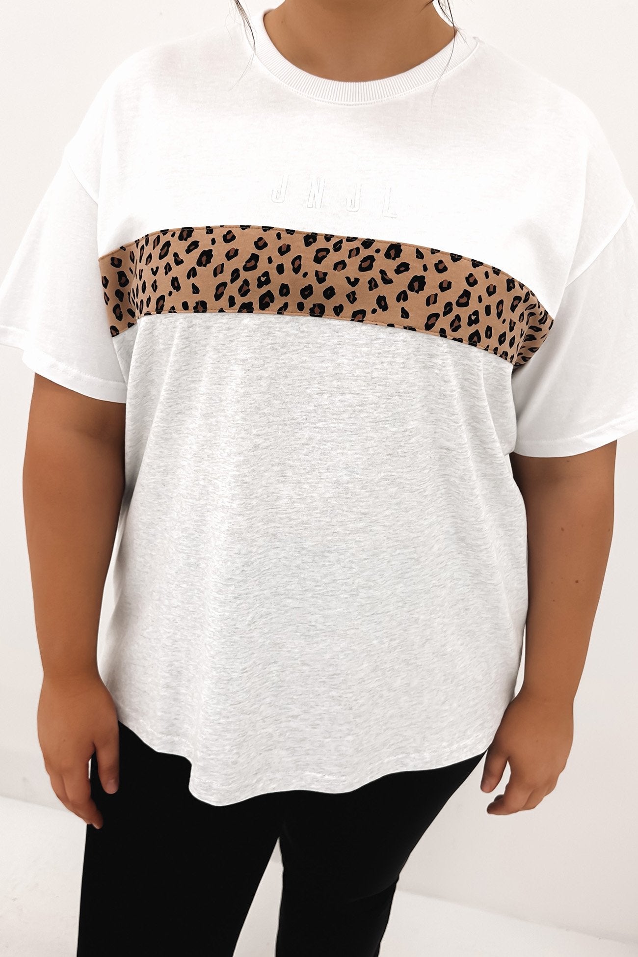 Leopard Panel Up Tee Snow Marle