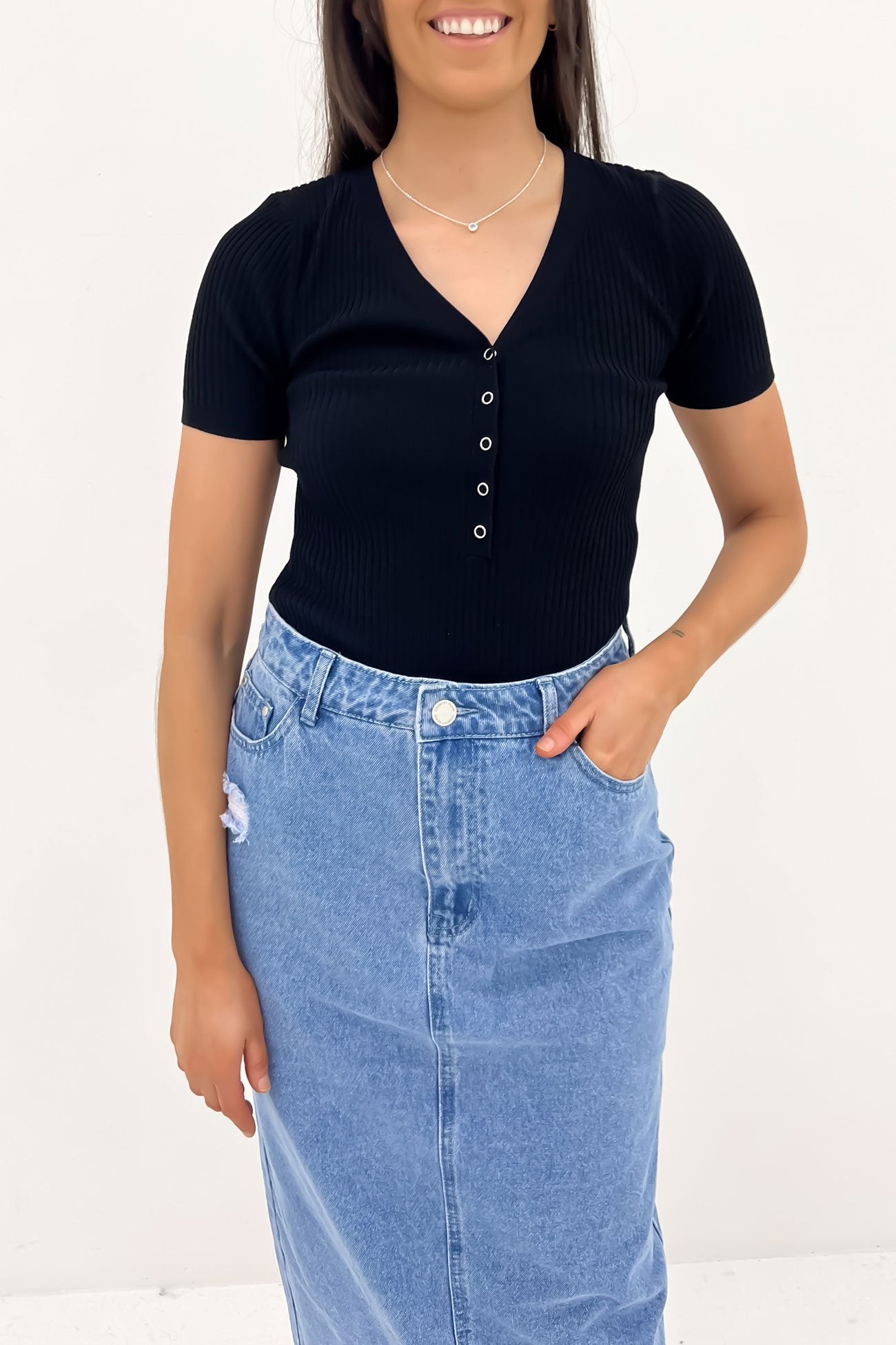 Lottie Ribbed Top Short Sleeve Black