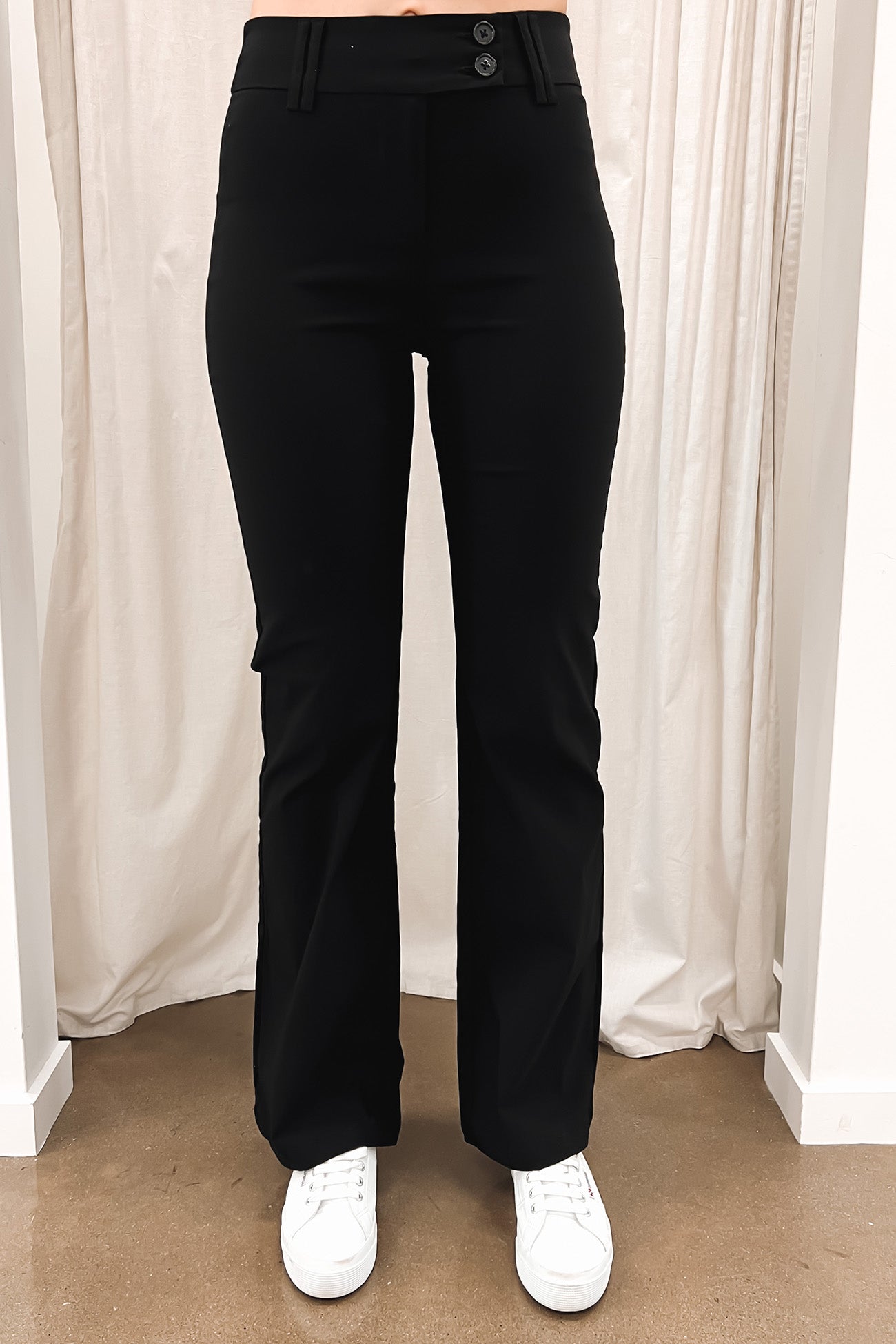 Mia Pant Black