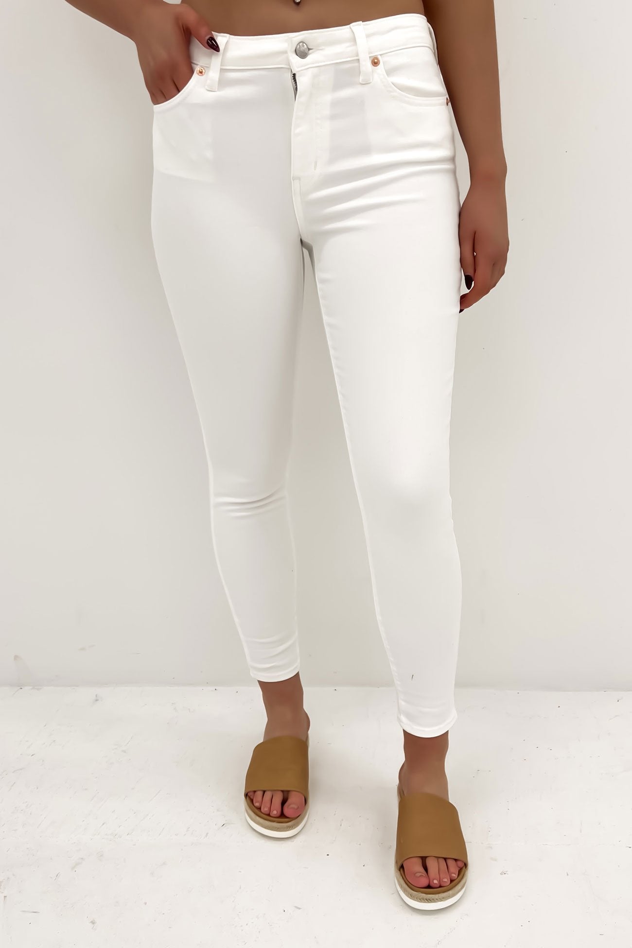 Mid Ankle Skimmer Jean Bright White