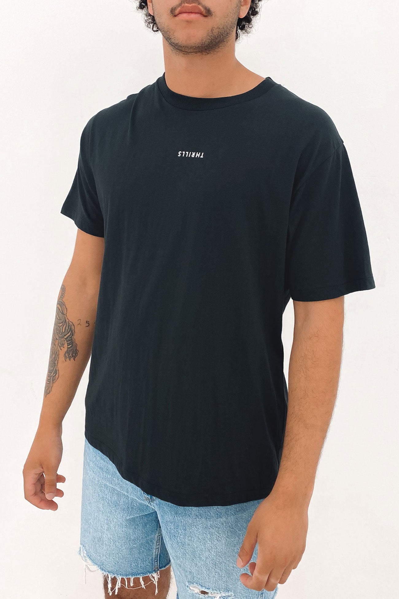 Minimal Thrills Merch Fit Tee Washed Black