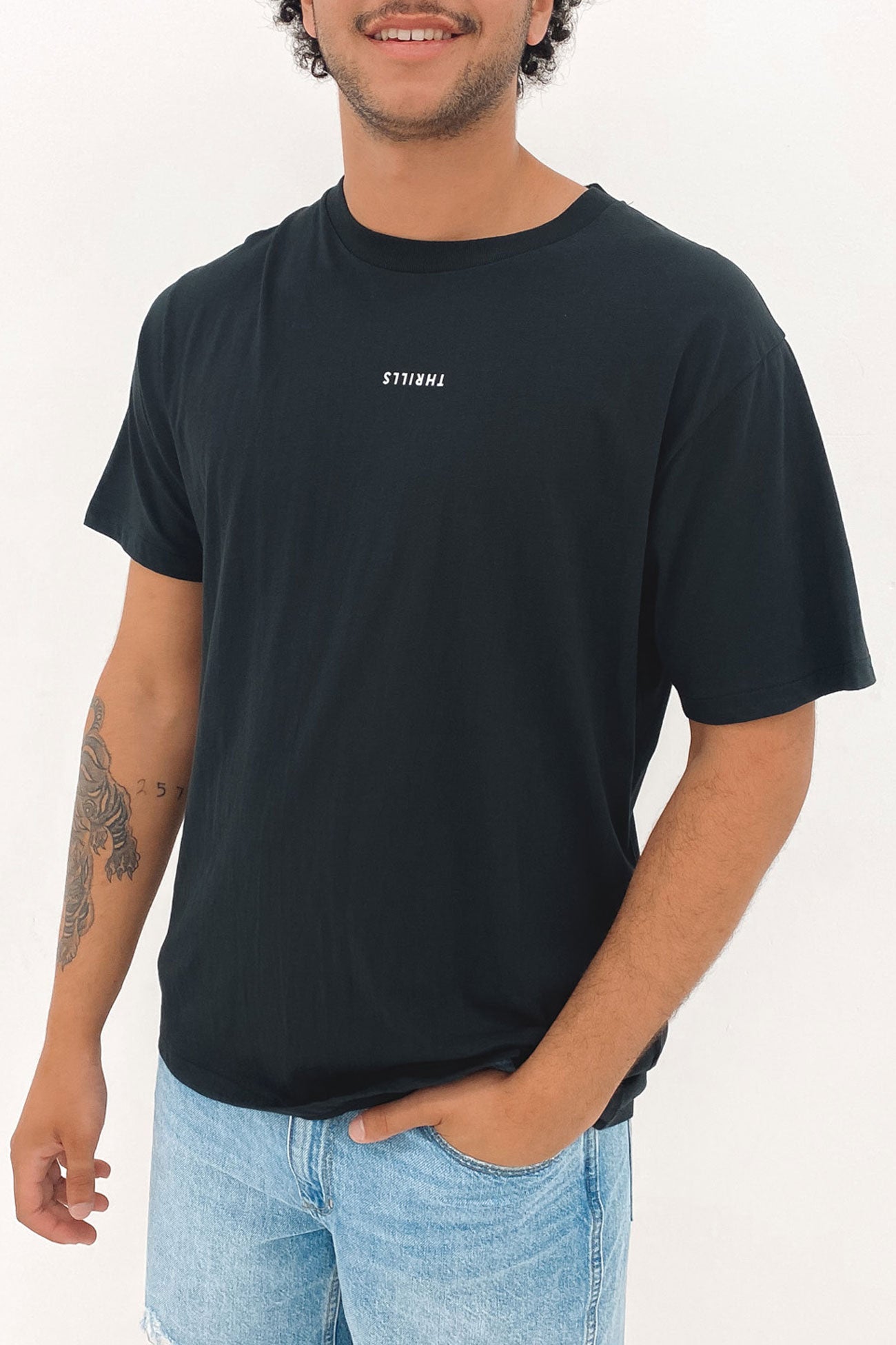 Minimal Thrills Merch Fit Tee Washed Black