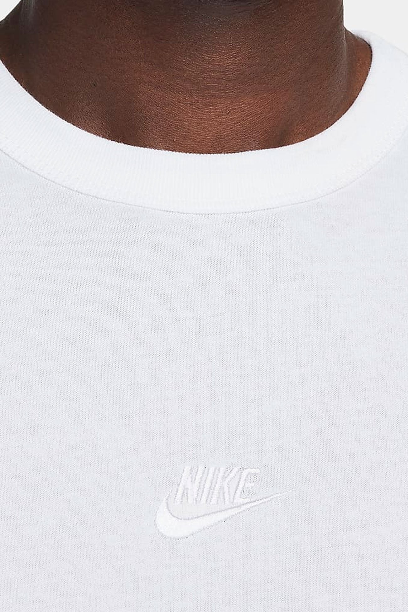 Nike Sportswear Premium Essentials Tee White