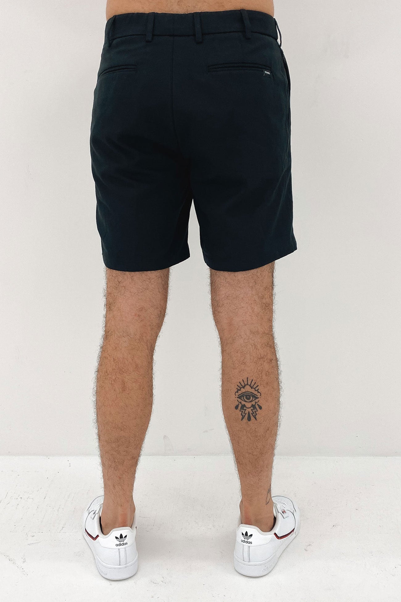 Pub Short Black