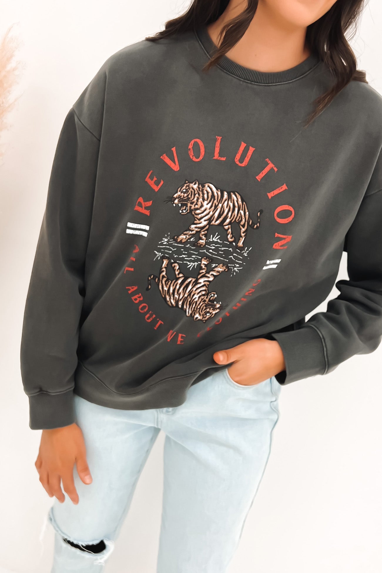 Revolution Crew Charcoal