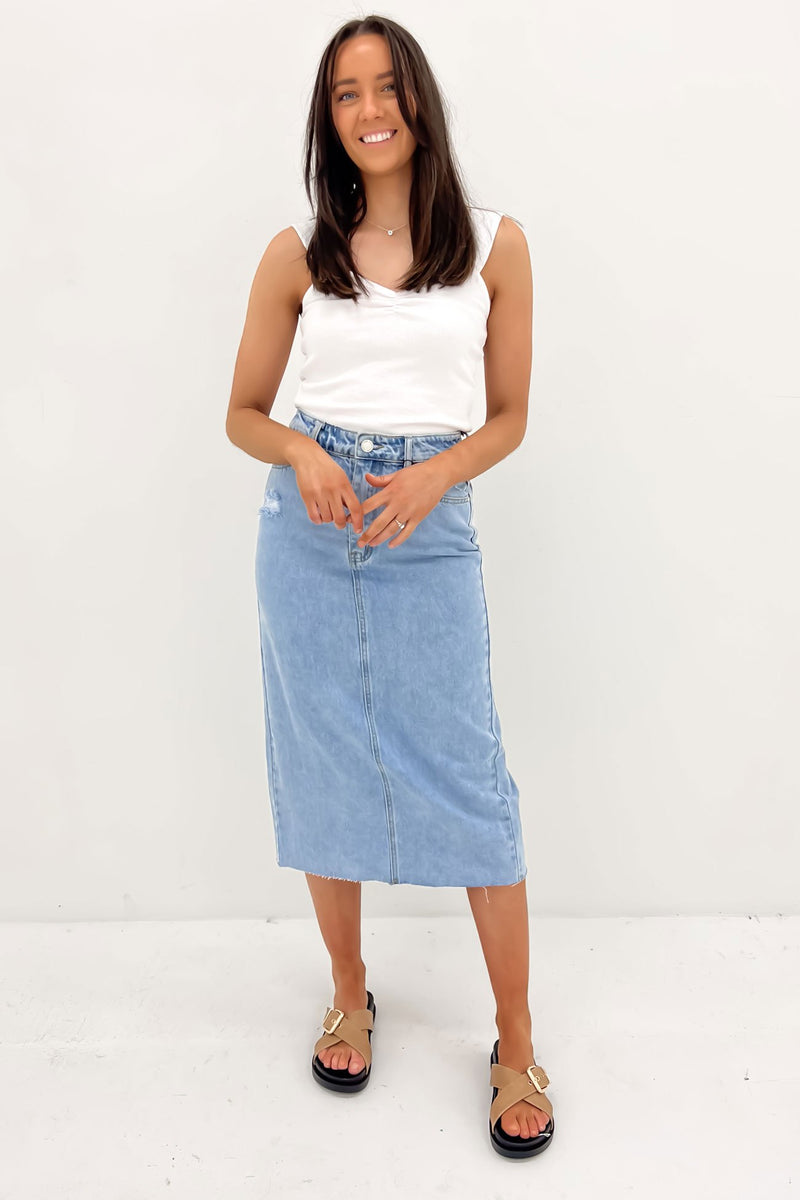 Denim pencil 2025 skirt light blue