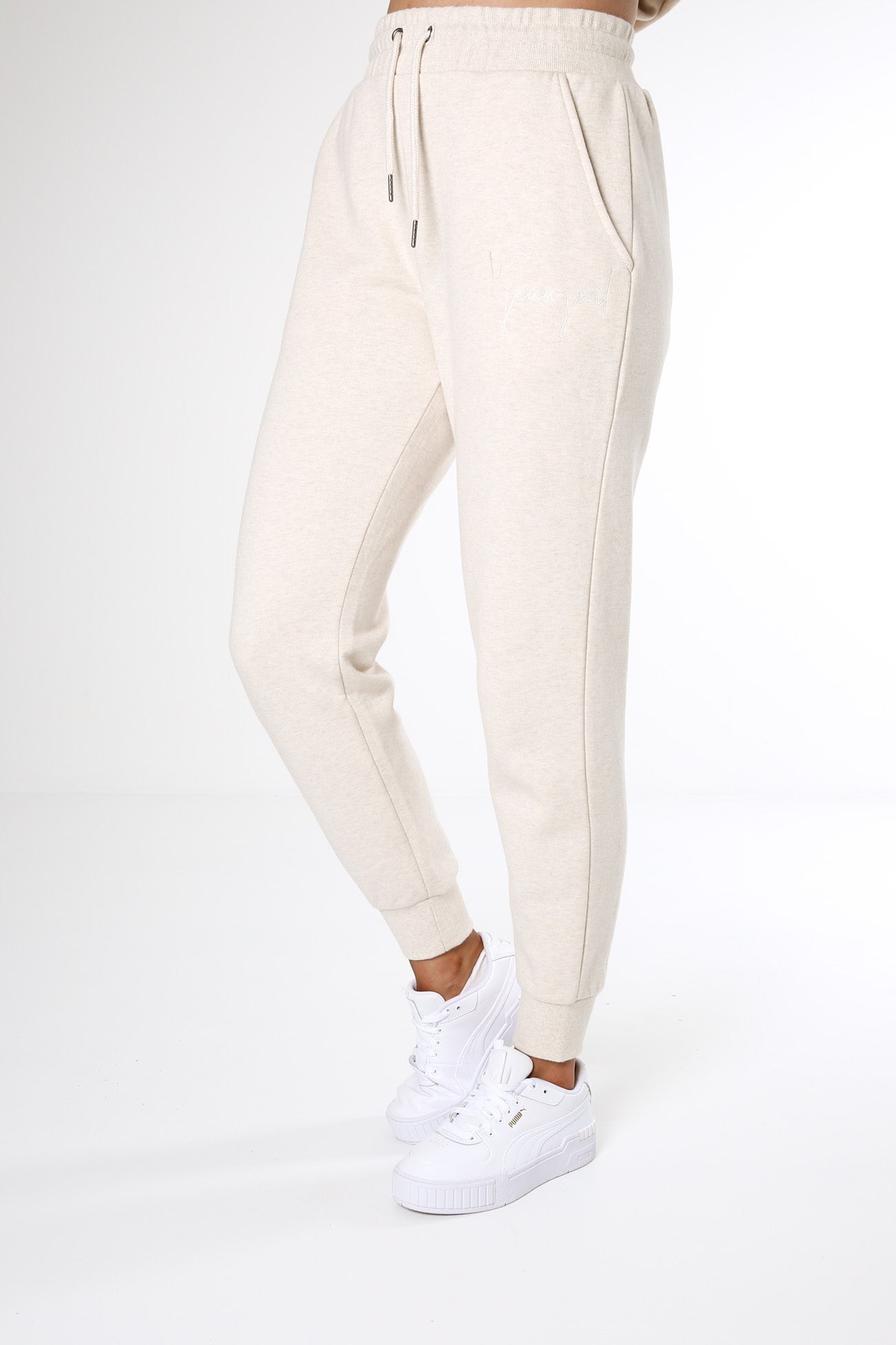 Signature Trackpant Oat Marle