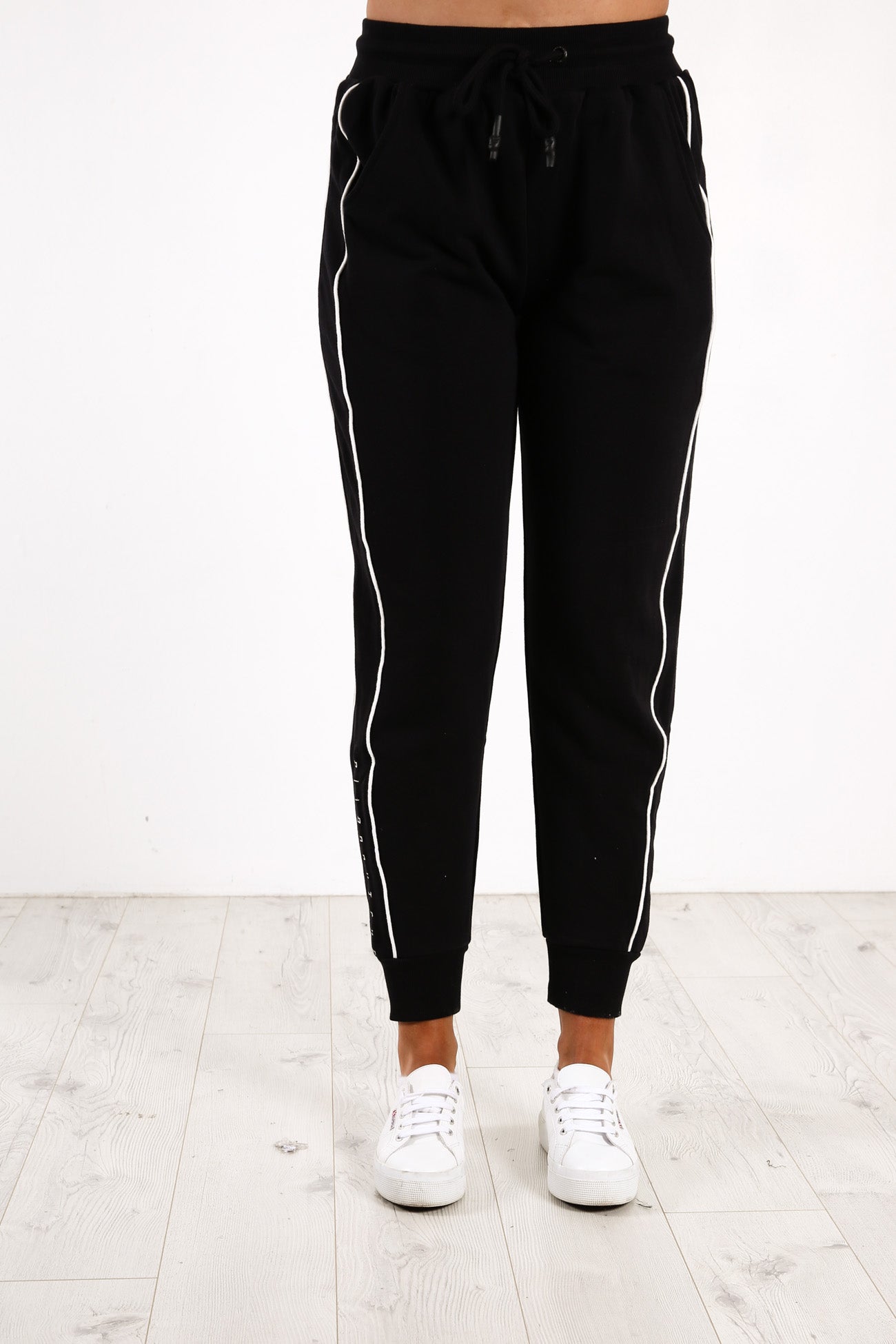 Society Trackpant Black