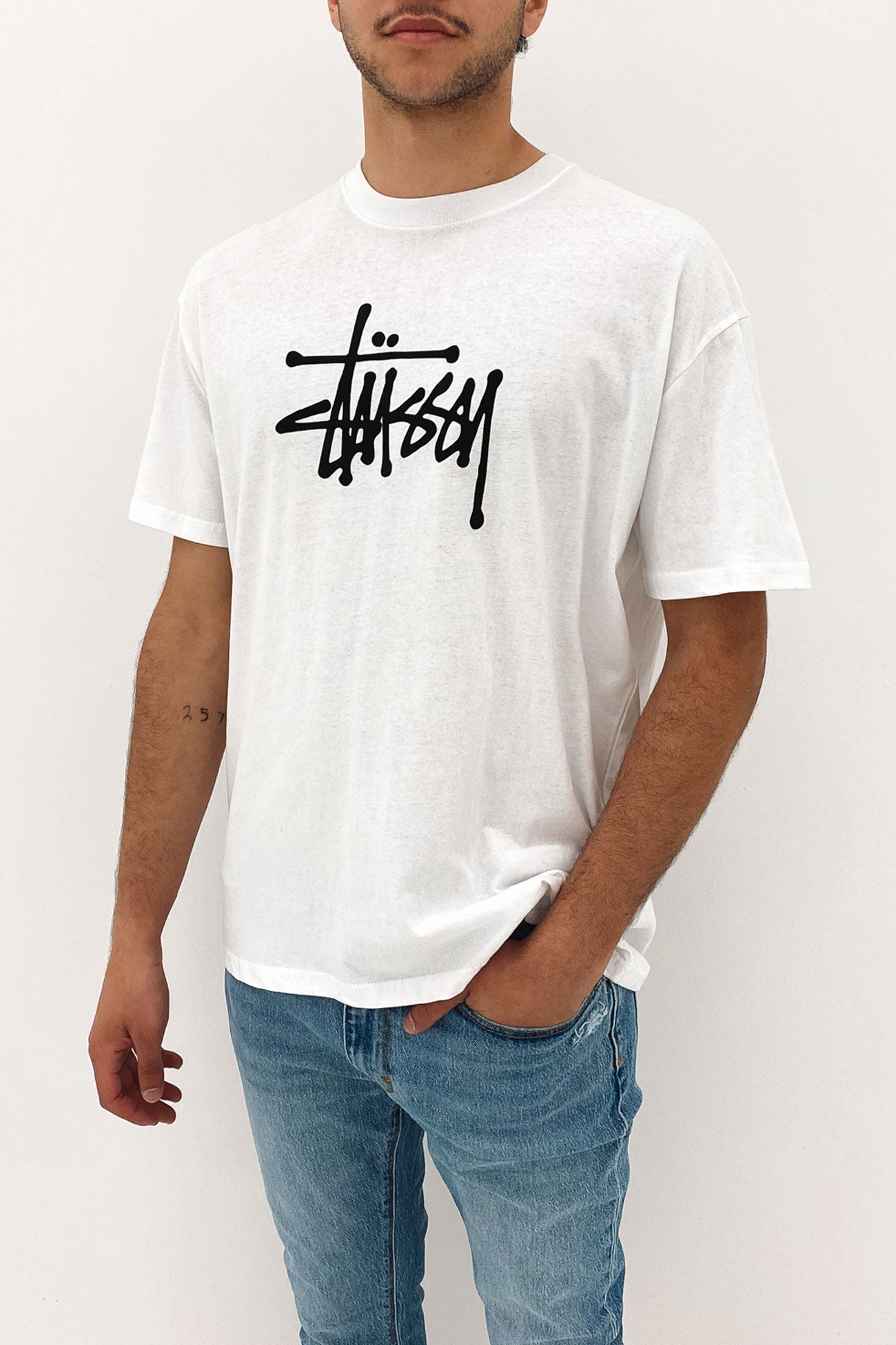 Solid Graffiti Short Sleeve Tee White