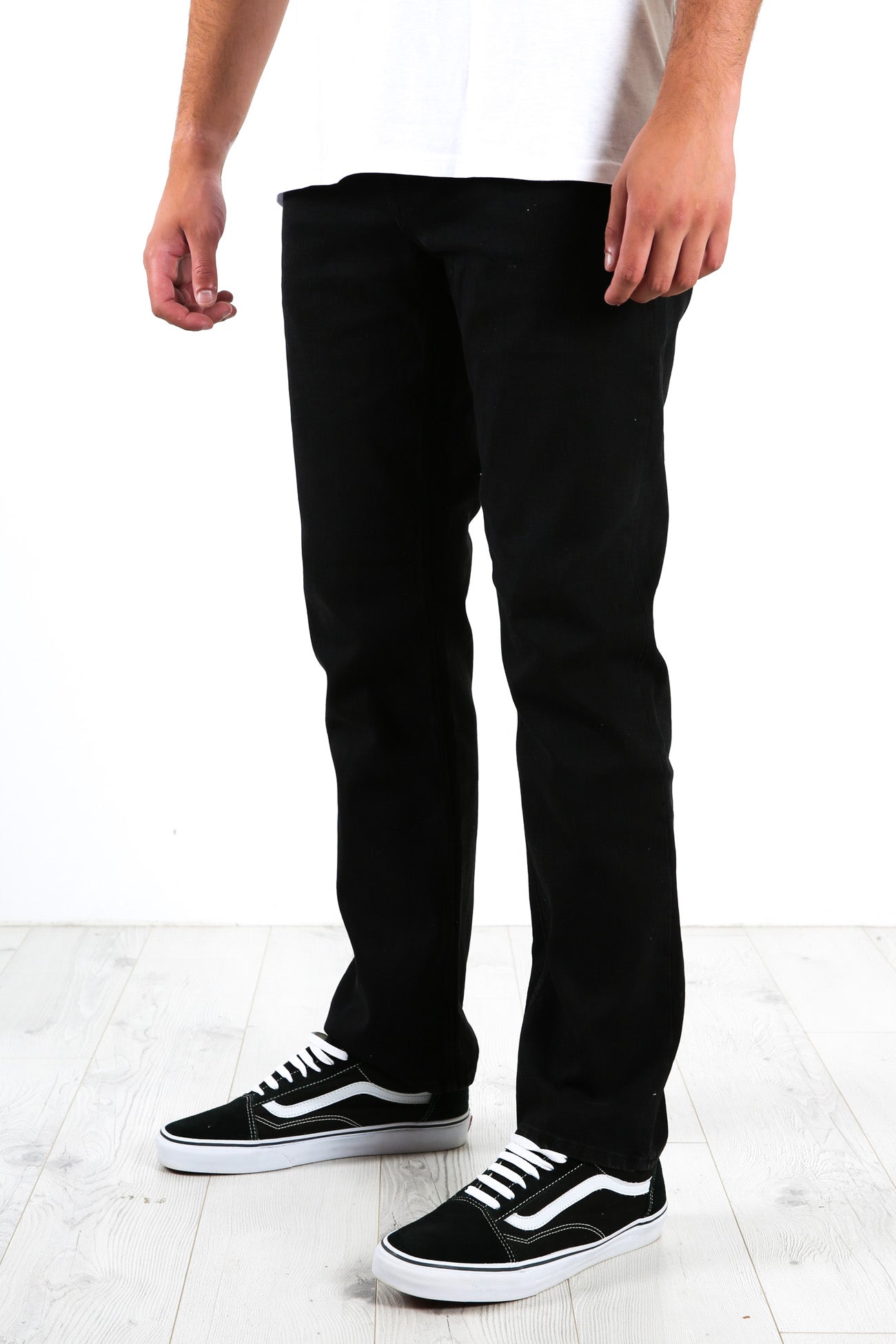 Solver Modern Fit Jean Blackout