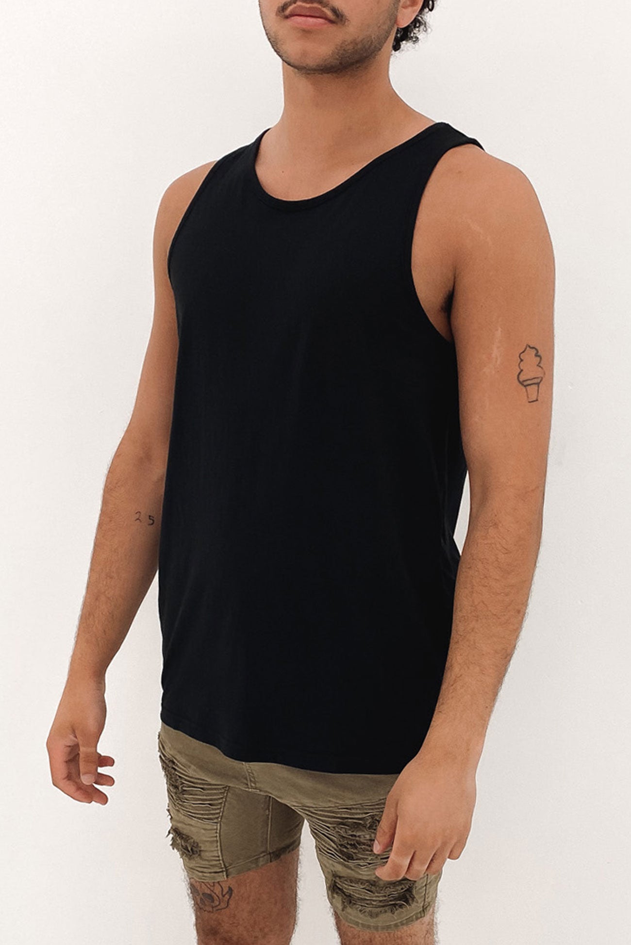 Standard Singlet Black