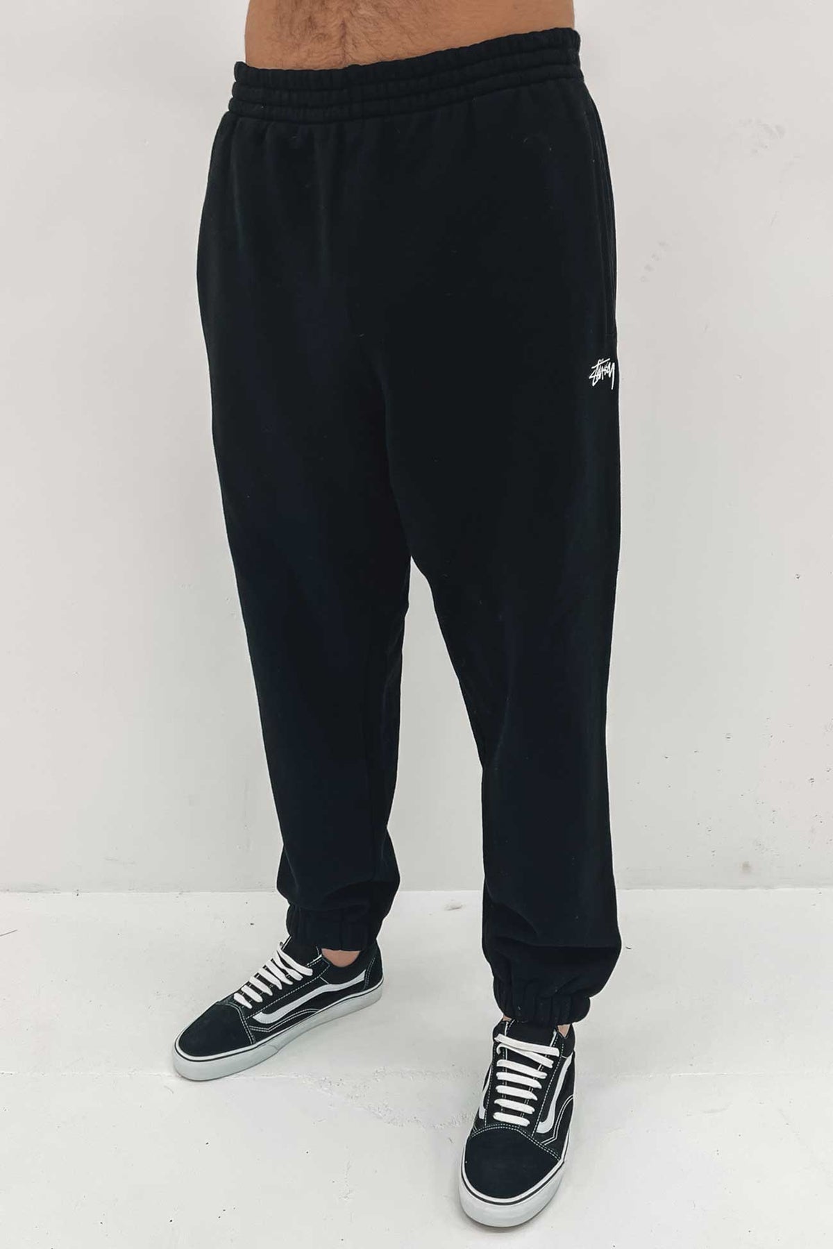 Stock Trackpant Black - Jean Jail