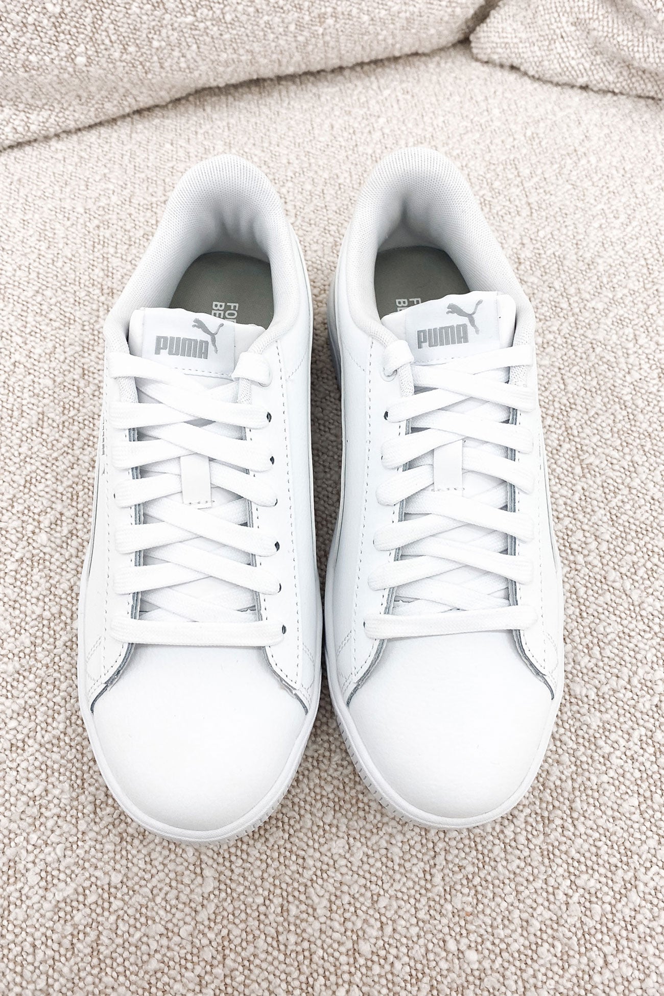 Vikky V3 Leather Sneaker Puma White Silver