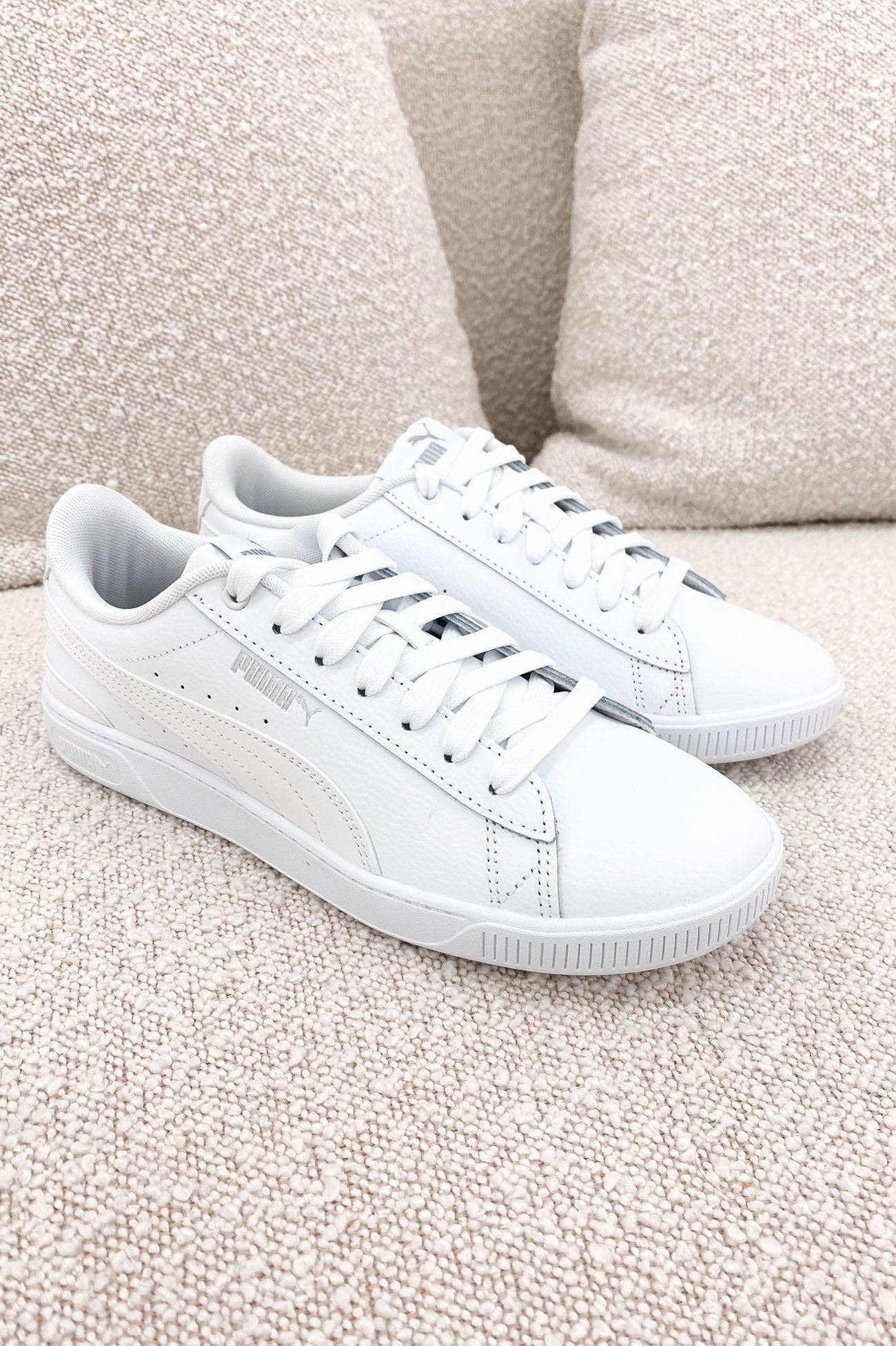 Vikky V3 Leather Sneaker Puma White Silver