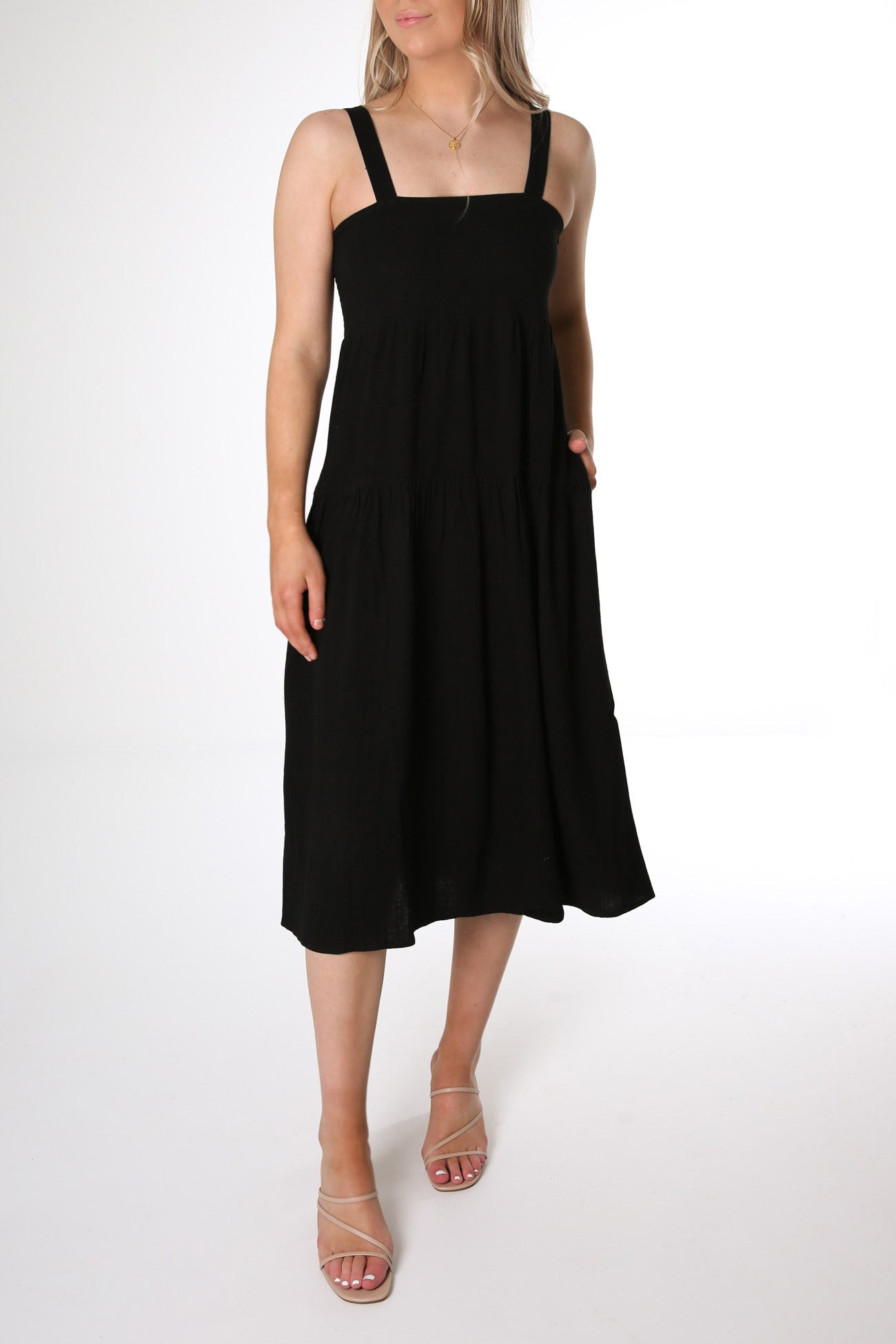 Willa Midi Dress Black