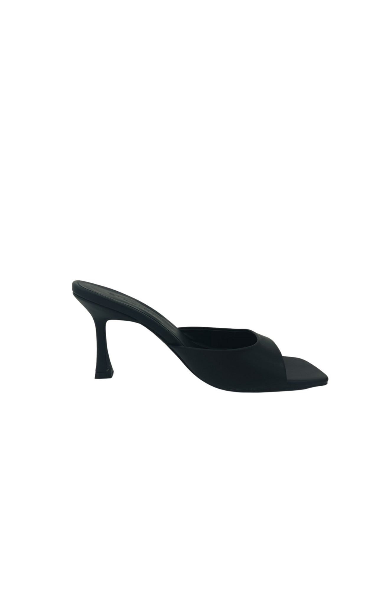 Quade Heel Black